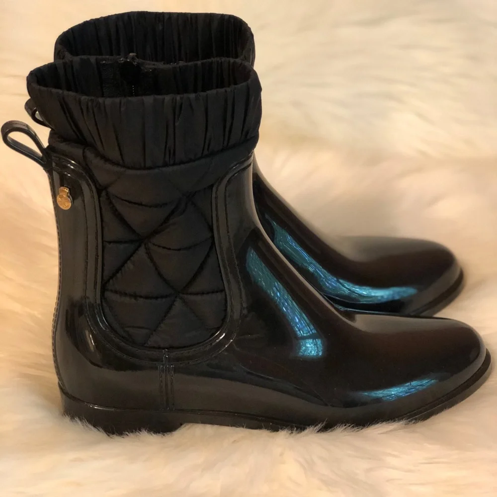 Lemon‎ Jelly rain booties